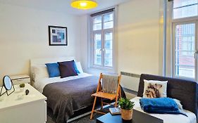 Private Room Near Tower Of London